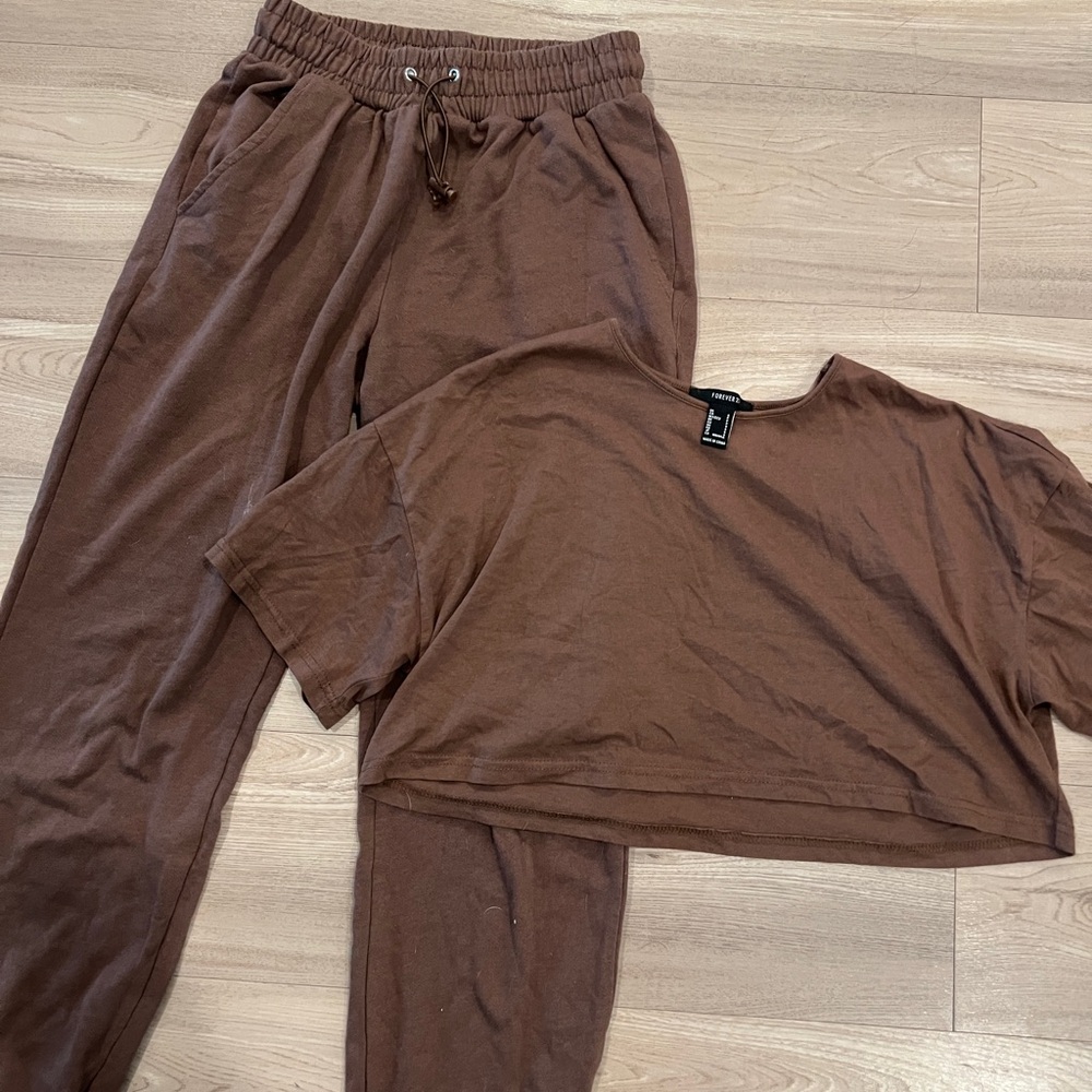 Forever 21 Brown Women's Jogger Set